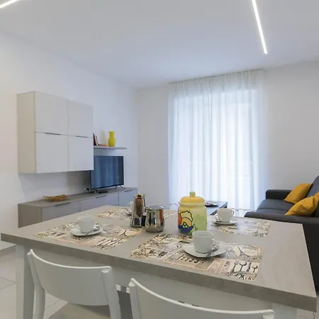 Casa Esedra 1, Parcheggio Privato شقة ألاسيو